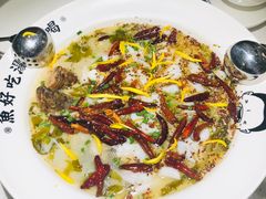 -江渔儿酸菜鱼(奥园广场金发购物中心店)