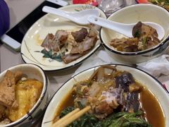 -边江铁锅炖鱼(振八街店)