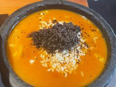 -菌自由丨野生菌火锅特色庭院餐厅(丽江古城店)