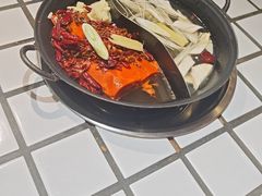-贰回巷火锅馆(钟楼店)