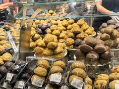 -胖东来生活广场(健康路店)