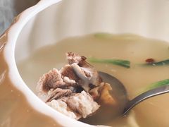 萝卜排骨汤-迎晨餐厅(青芝坞店)