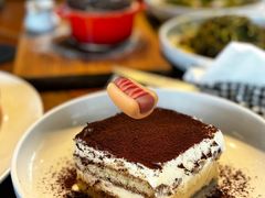 -ROAST coffee & eatery