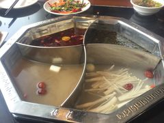-重庆德庄火锅(体育中心店)