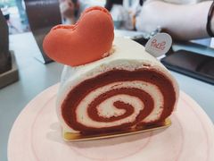 红丝绒蛋糕-WHEN PIGS FLY当猪飞