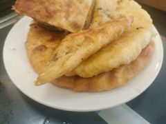 -周老三跷脚牛肉·全牛火锅(非遗传承店)