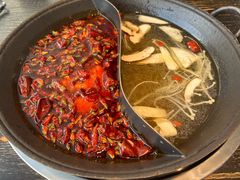 -冯校长老火锅(中联广场店)