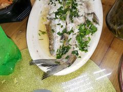 -云河农家乐饭店(福禄缘树山店)