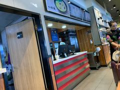 门面-李先生牛肉面大王(济南火车站候车室店)