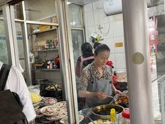 -赵姐猪耳朵饭店