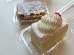 -红宝石·鲜奶小方·海派西点房(南丹店)