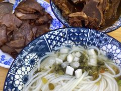 -唐记牛骨粉(陶溪川店)