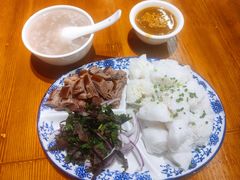 -滑二狗肉美食坊(国龙店)