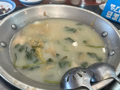 -老来福·非遗酸汤兔(凯旋路店)