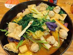 -万记麻辣烫国展总店