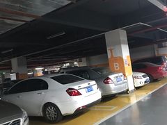 -金狮广场-停车场