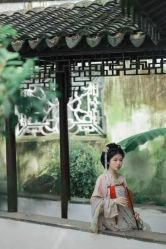 -一揽芳华汉服旗袍体验馆(拙政园店)