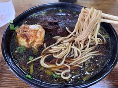 大肉面-小龙大肉面馆