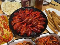 -聚汇三少·龙虾·中餐厅(莫邪路新天地店)