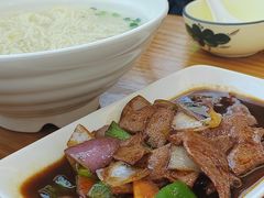 -颐缘居·南翔小笼馆
