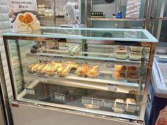大堂-白玉兰食品(甜云店)