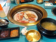 -烤路里·韩国品质自助烤肉(石路天虹4号店)