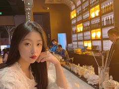 -洛缦音乐餐厅(工业展览馆万象城店)