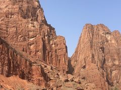 -天山神秘大峡谷