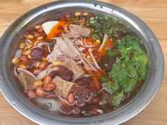 -老五鸡丝豆花面粉(瑞金北路68号院店)
