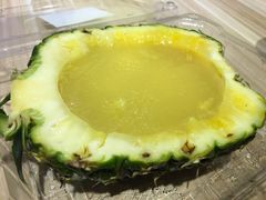 -志龙皇冠吃货椰子铺