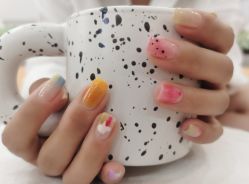-桃色美甲沙龙