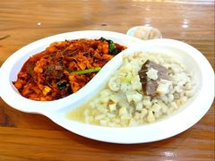 牛肉双拼小炒泡馍-西羊市老米家泡馍(西羊市店)