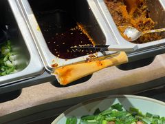 -八月美食小馆(银泰城总店)