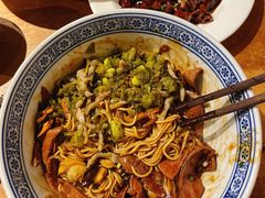 -沪西老弄堂面馆(定西路店)