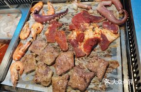 Grilled Meat Coming