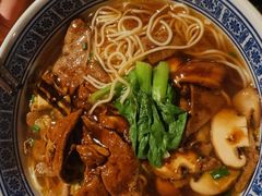 -沪西老弄堂面馆(定西路店)