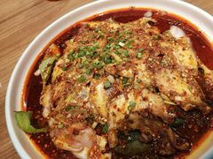 -有红鸡毛店·川菜(建设路店)