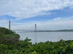 -镇江润扬大桥酒店