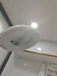 -苗医生专业祛痘·皮肤管理