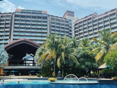 -三亚湾海居铂尔曼度假酒店