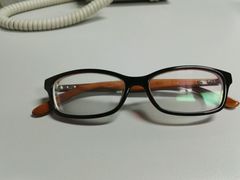 -提一眼镜·蔡司·依视路(小寨店)