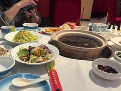 -天宜隆蘑菇宴火锅(石景山旗舰店)