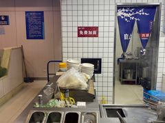 -淀山湖服务区餐厅