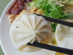 -上海龙之梦万丽酒店