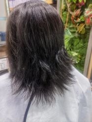 -阿兵荣辉美容理发有限公司