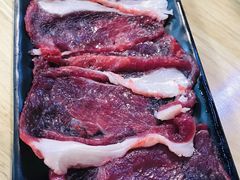 新鲜肥牛-三头牛·潮汕牛肉生蚝火锅 (夏湾店)
