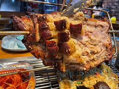 -小雷家烤羊腿(烨宏广场店)