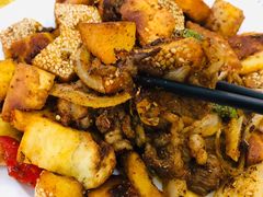 馕丁炒肉-新疆巴州金丝特餐厅(大钟寺店)