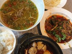 -紫东阁酒楼·中餐厅(东方广场假日酒店)