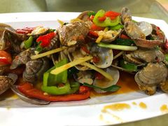 -四川小胡子海鲜(丁村万人海鲜广场店)